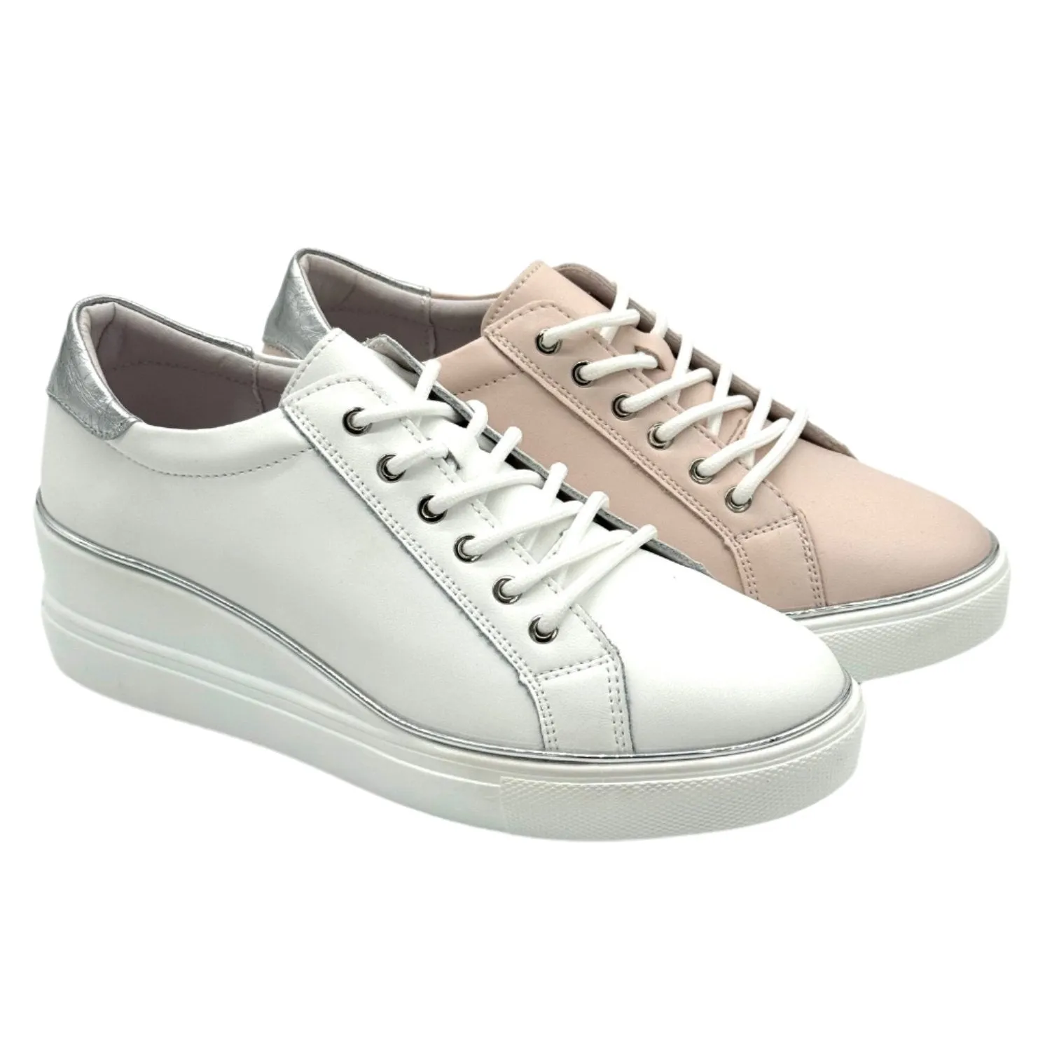 92FC16 Lace Up Leather Sneaker