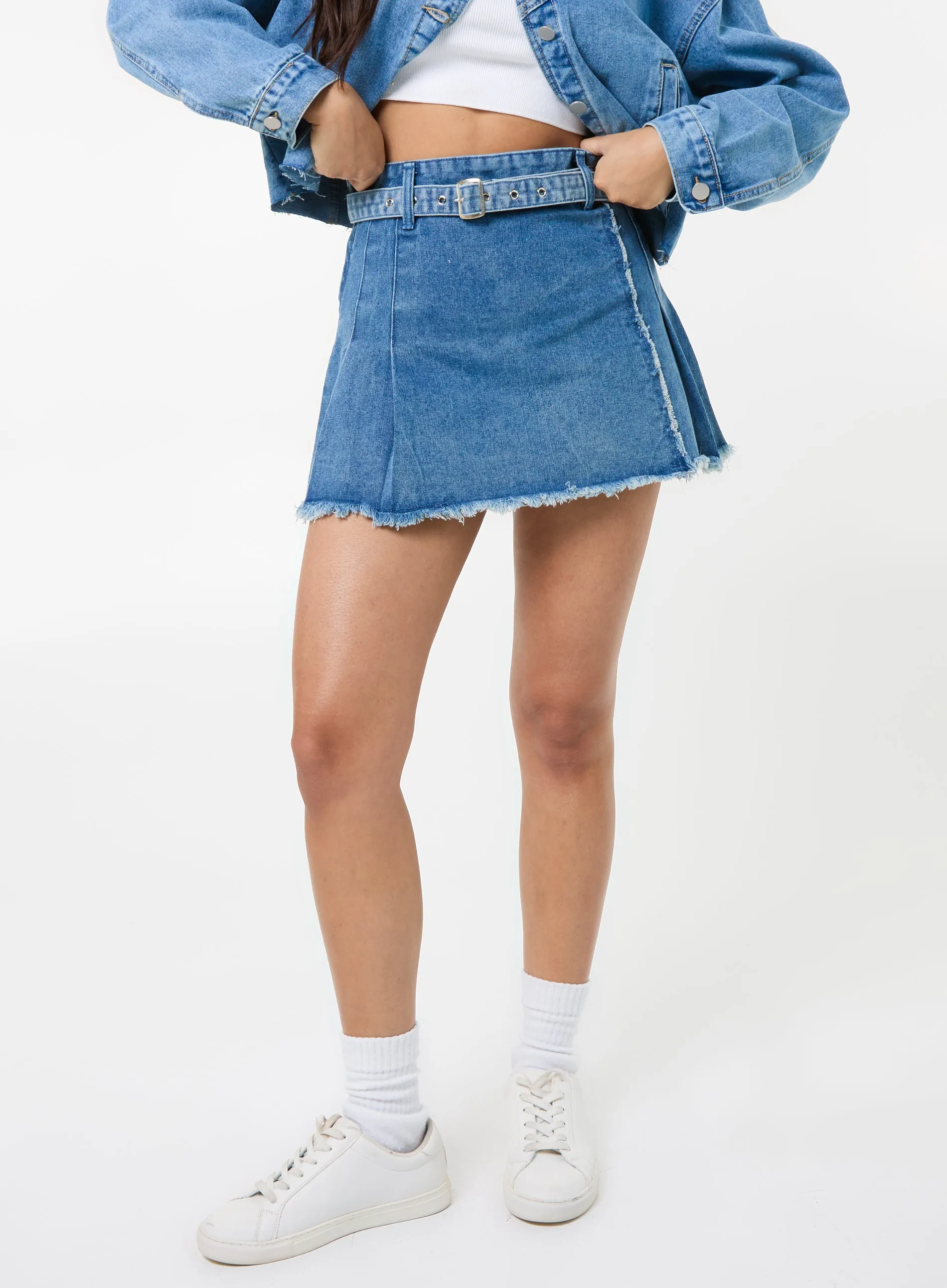Belt Denim Pleated Mini Skirt
