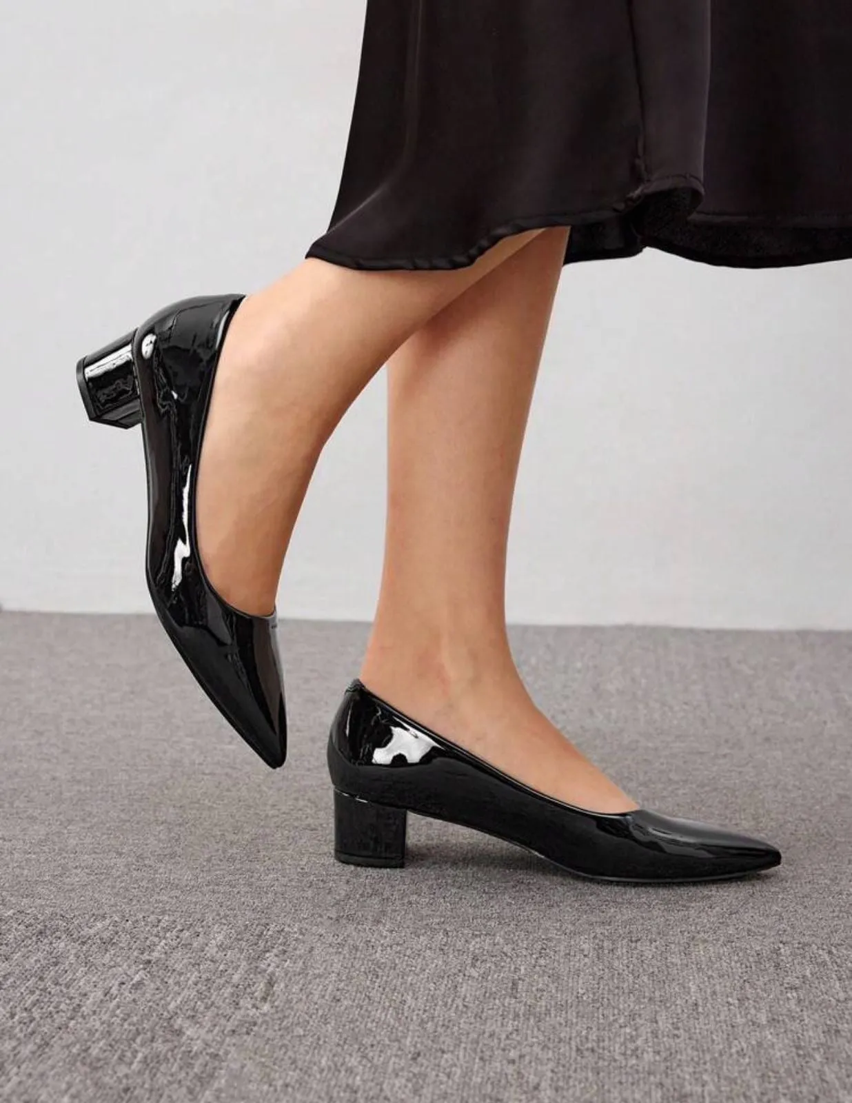 Classy - Formal shoes  Minimalist Point Toe Chunky (check size chart in media)