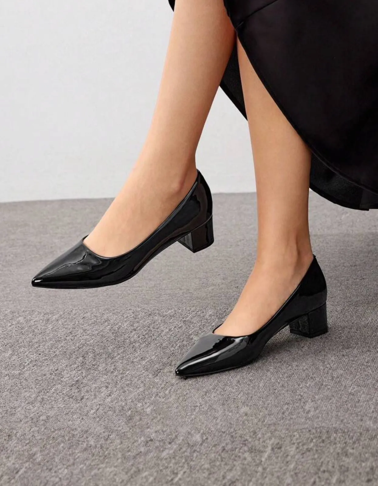 Classy - Formal shoes  Minimalist Point Toe Chunky (check size chart in media)