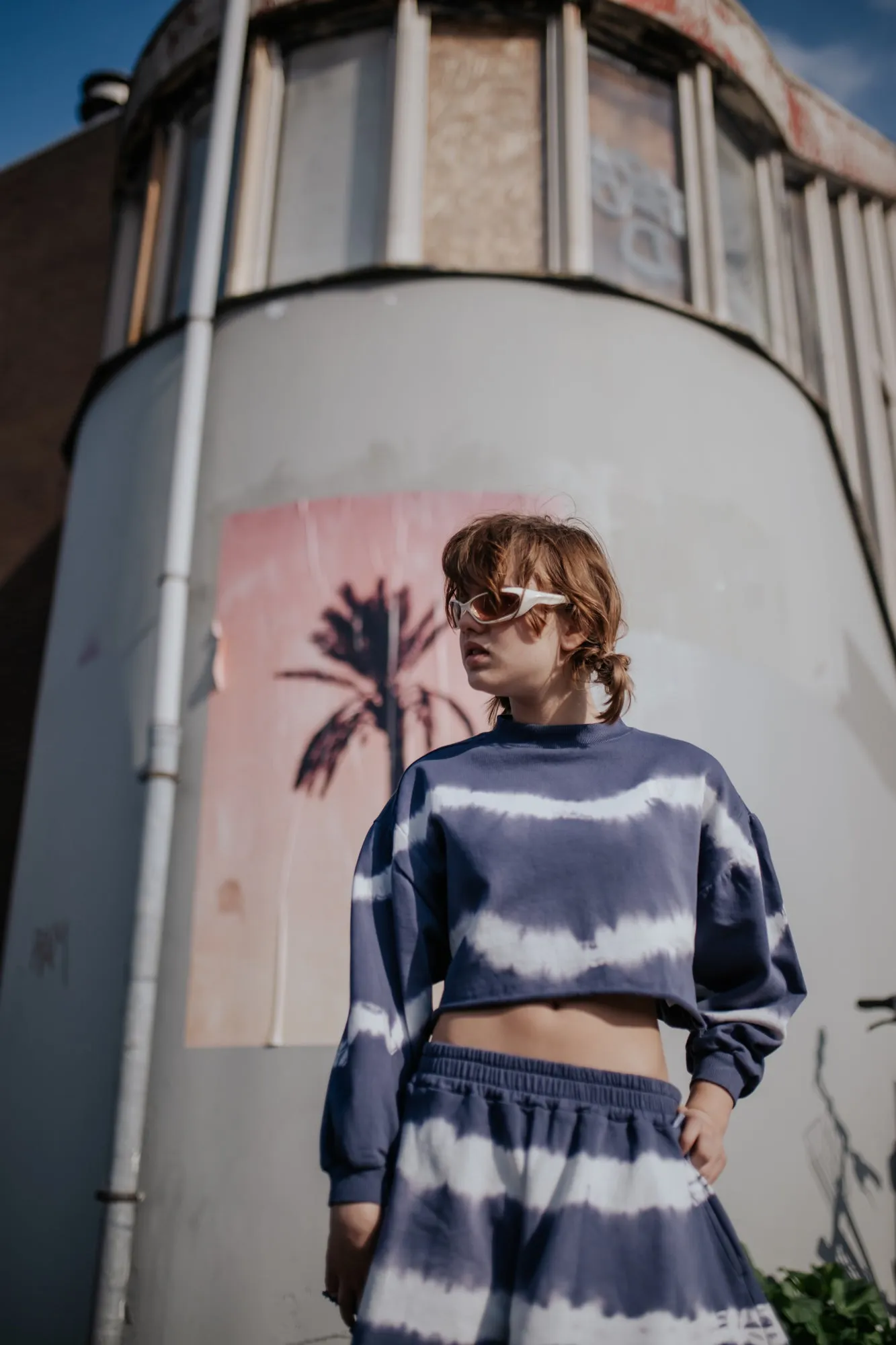 crop heart sweater - night shade blue tie dye