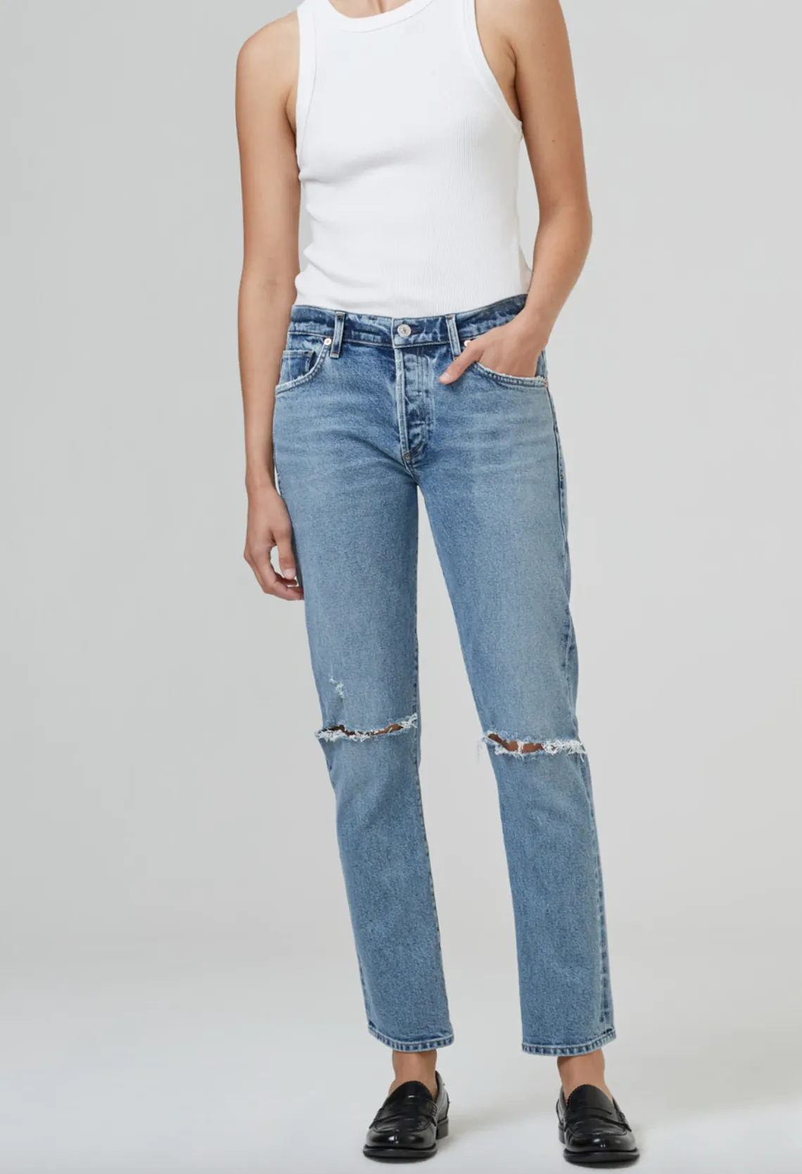 Emerson Mid Rise Relaxed Fit Jeans in Freeport