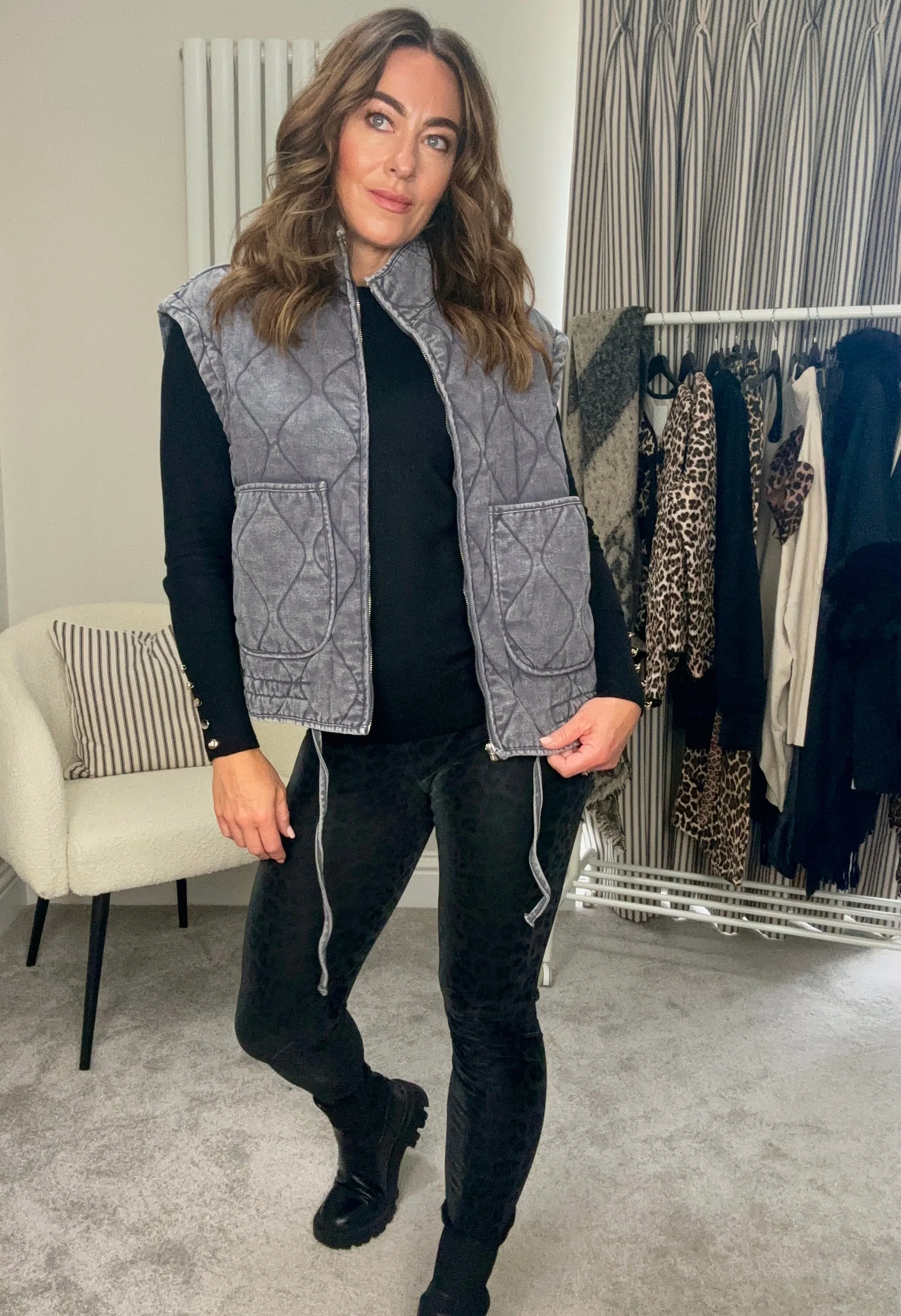 GREY QUILTED GILET