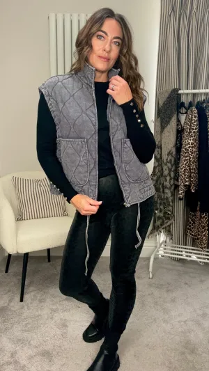 GREY QUILTED GILET