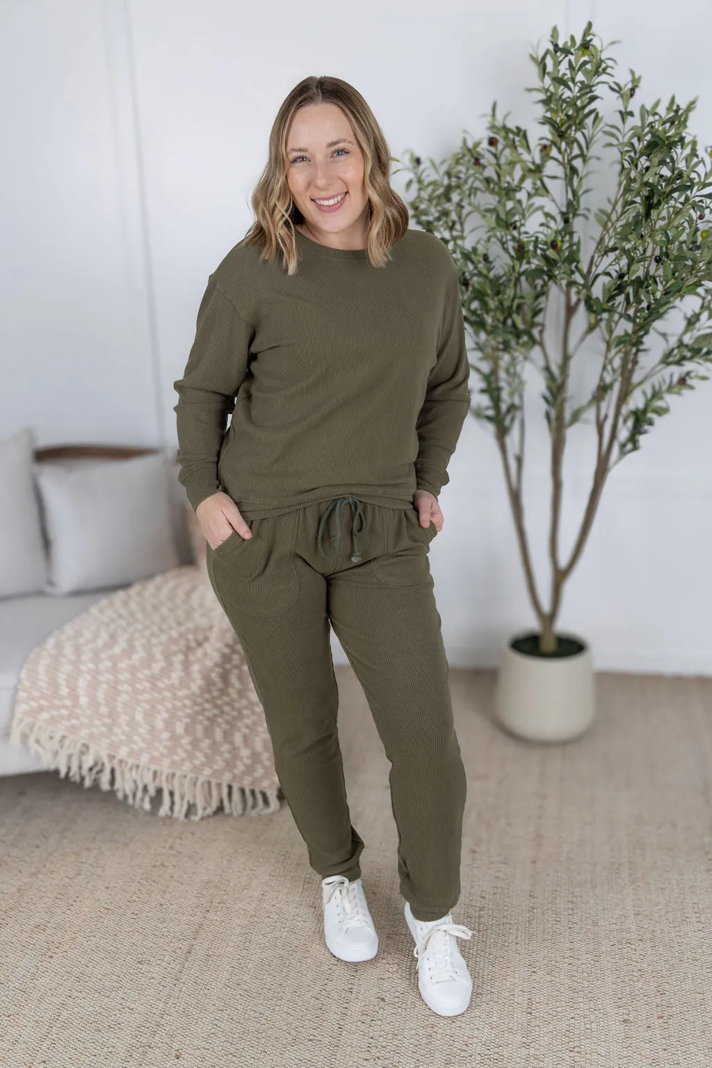 IN PRODUCTION Corrine Joggers - Olive
