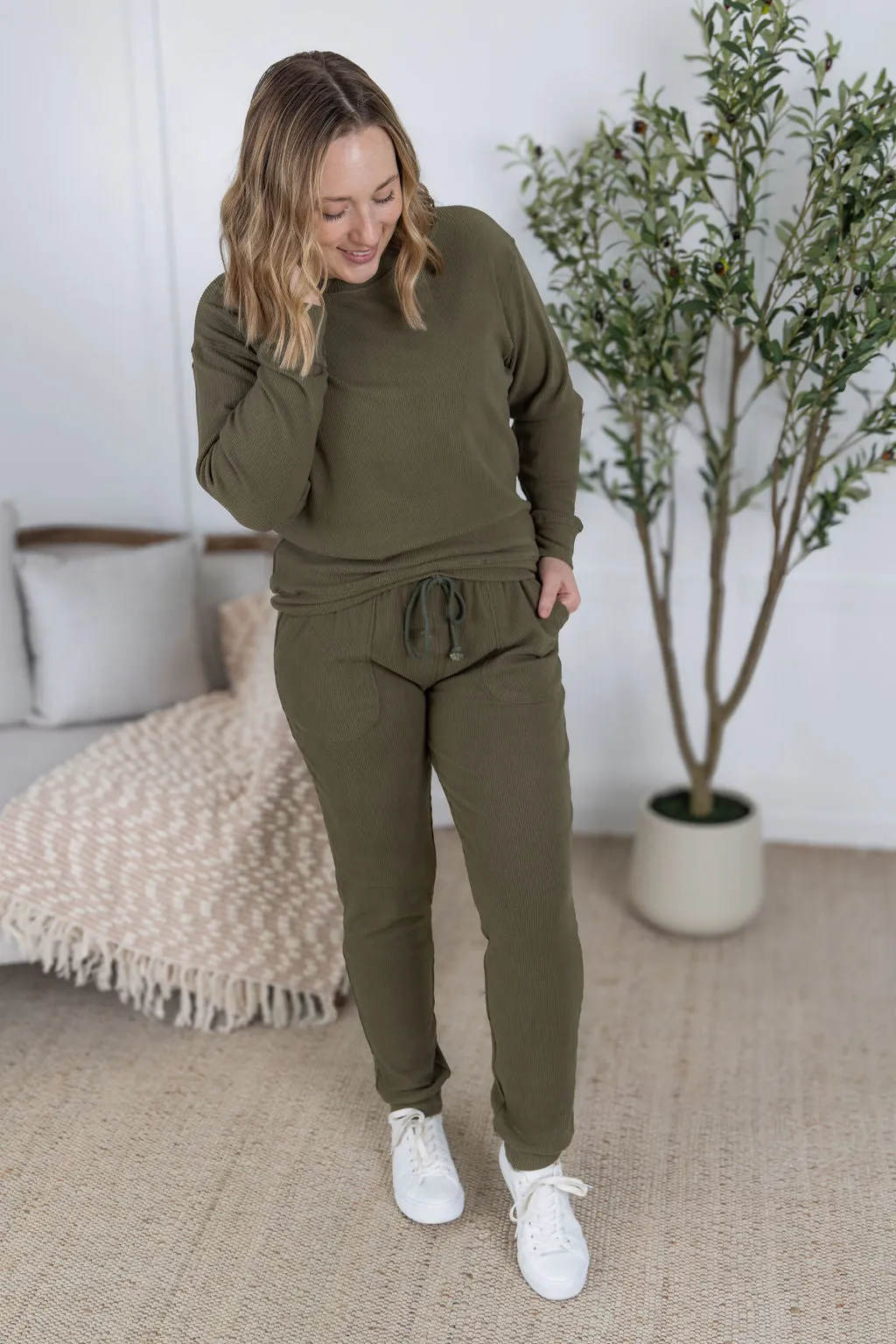 IN PRODUCTION Corrine Joggers - Olive