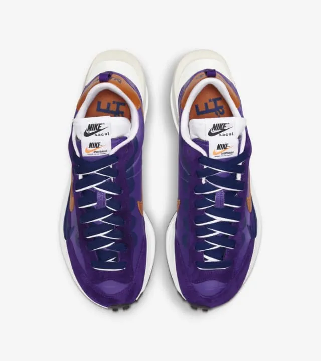 Nike x Sacai Vaporwaffle 'Dark Iris'