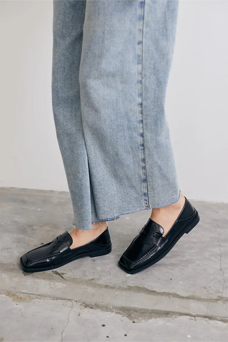 Perth Penny Loafers in Glazed Black