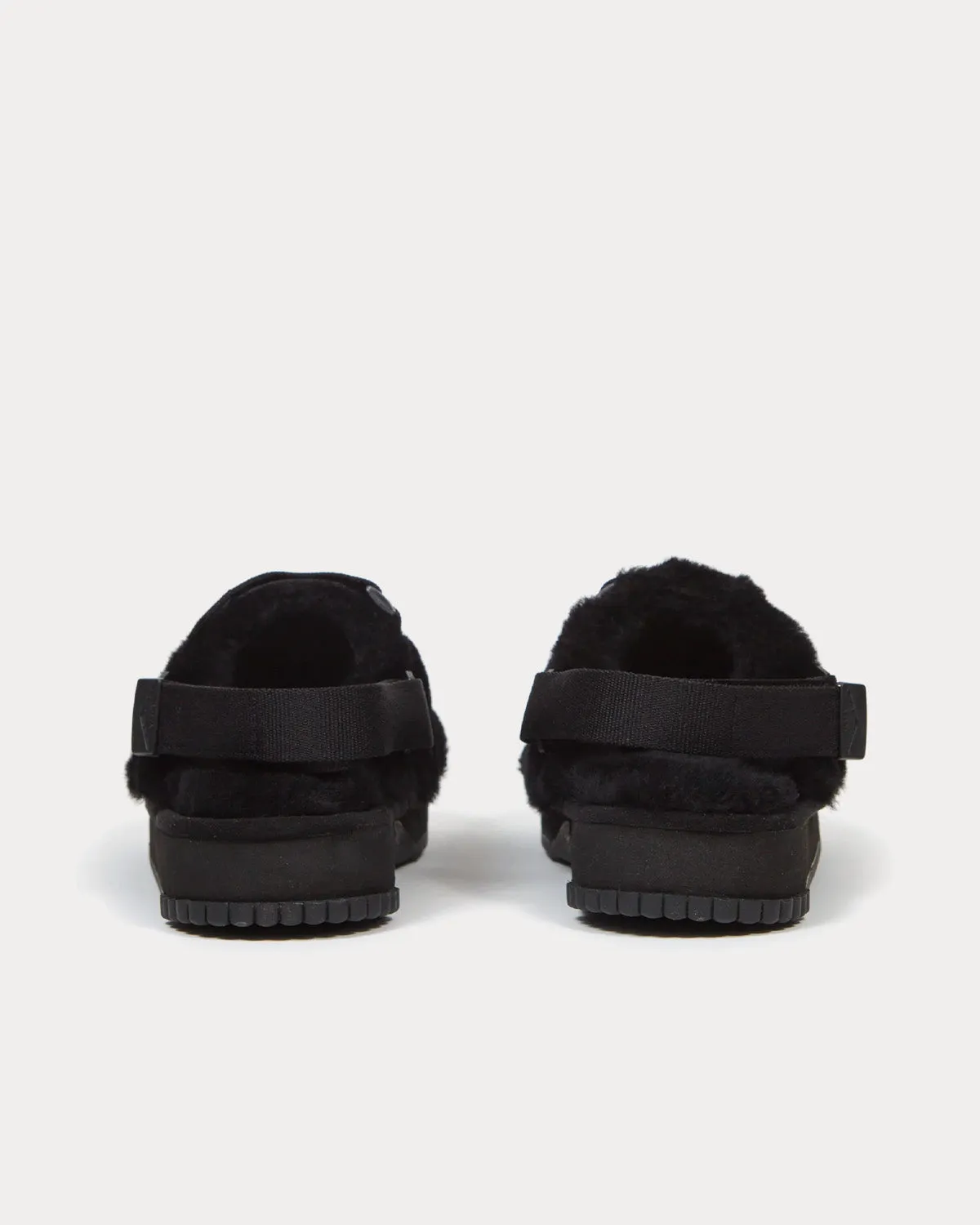 Snug Clog Mouton Black Slip Ons