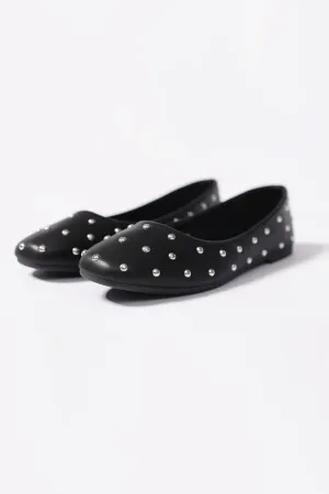 STUDDED PUMPS