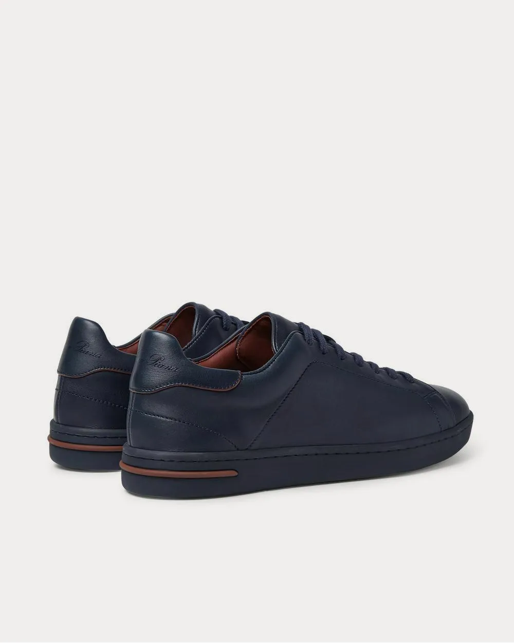 Traveller Walk Leather  Navy low top sneakers