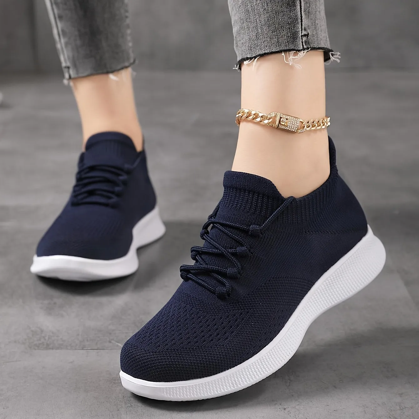 Ultra Lightweight Knit Sneakers for Everyday Comfort and Style