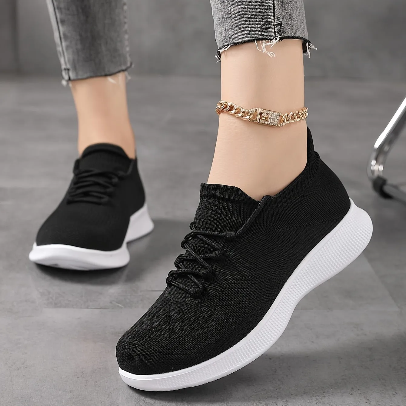 Ultra Lightweight Knit Sneakers for Everyday Comfort and Style