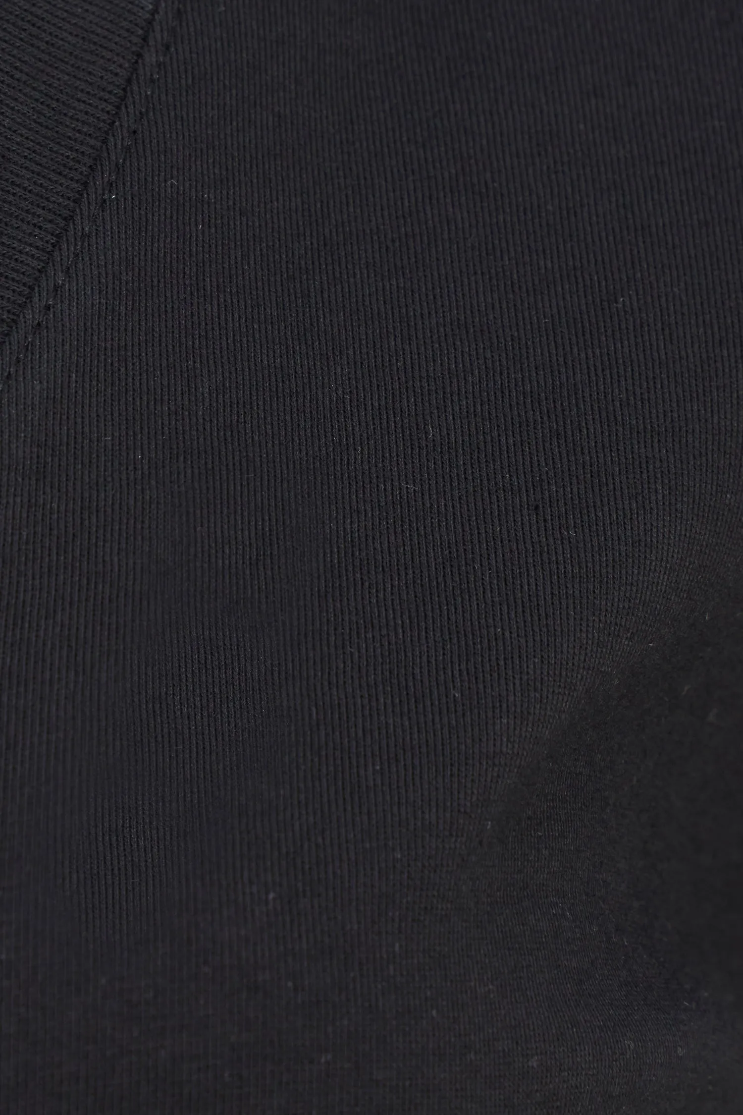 V-Neck Basic Tee | Ema&Carla
